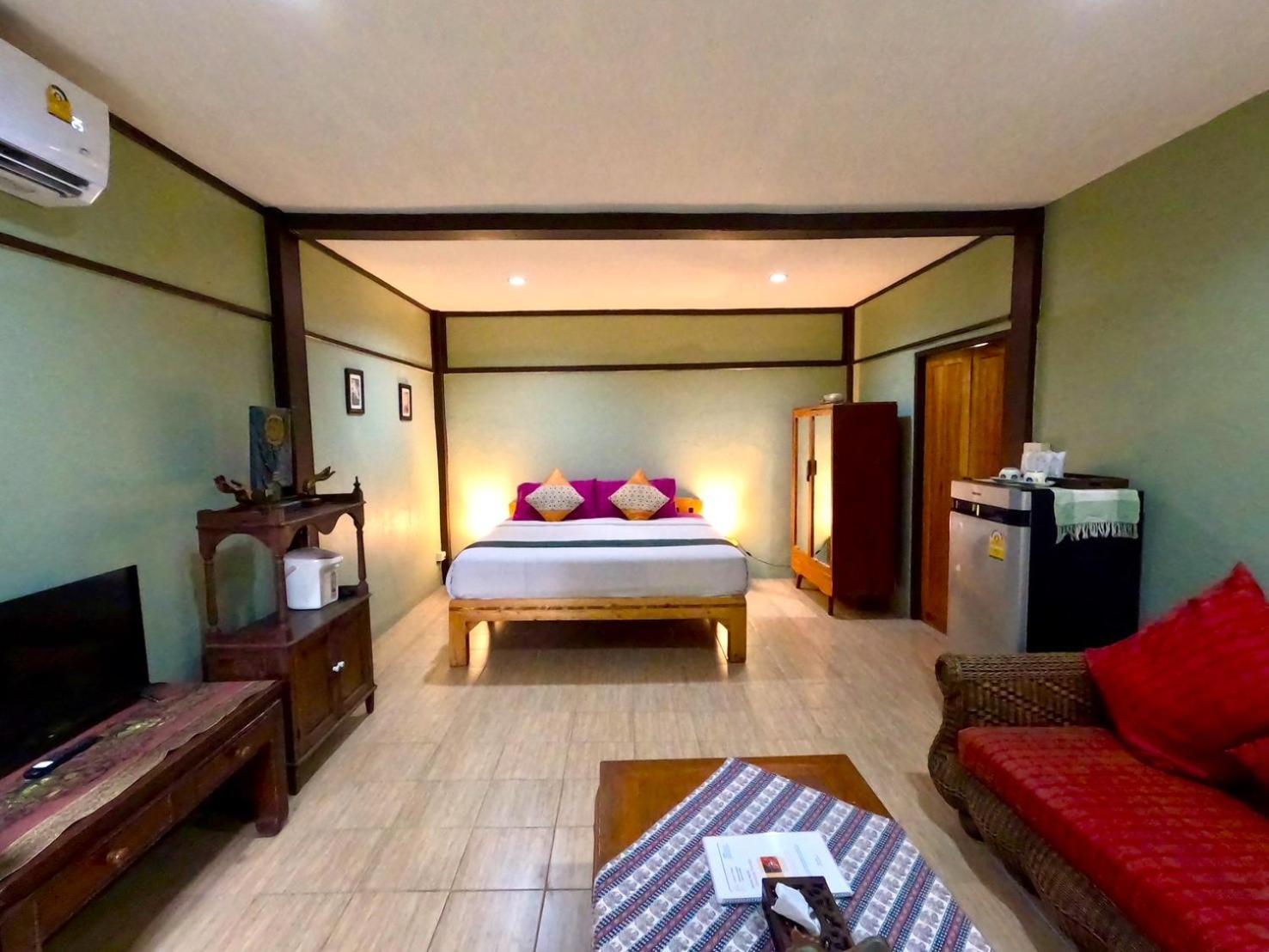 Joy'S House & Tour Bed & Breakfast Chiang Mai Bagian luar foto